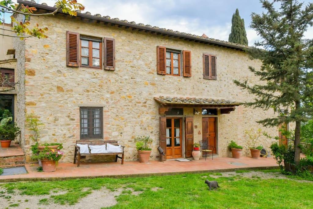Appartamento Con Vista Panoramica In Chianti San Donnino  Luaran gambar